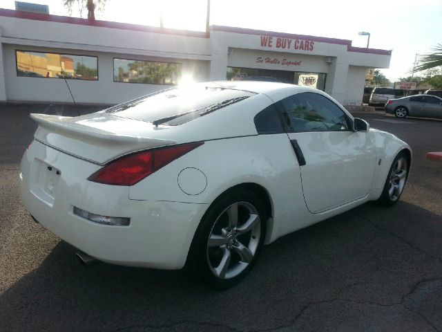 Nissan 350Z 2004 photo 1