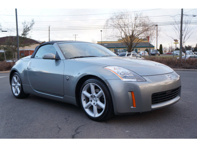 Nissan 350Z 5DR 7-pass VAN I4 FWD Unspecified