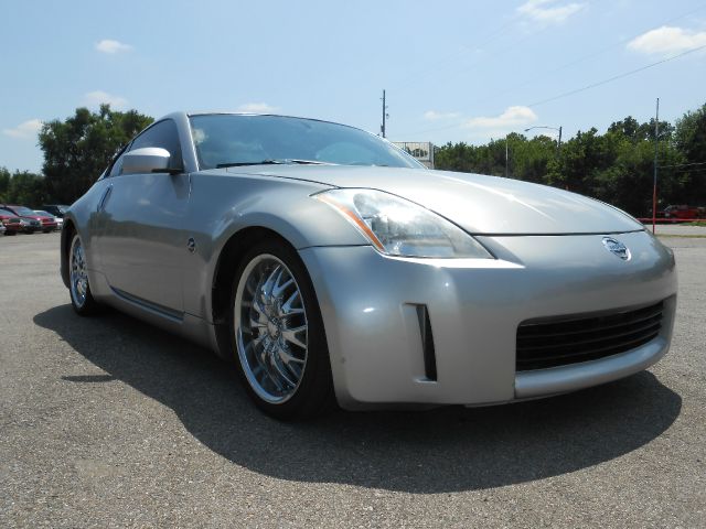 Nissan 350Z 2004 photo 2