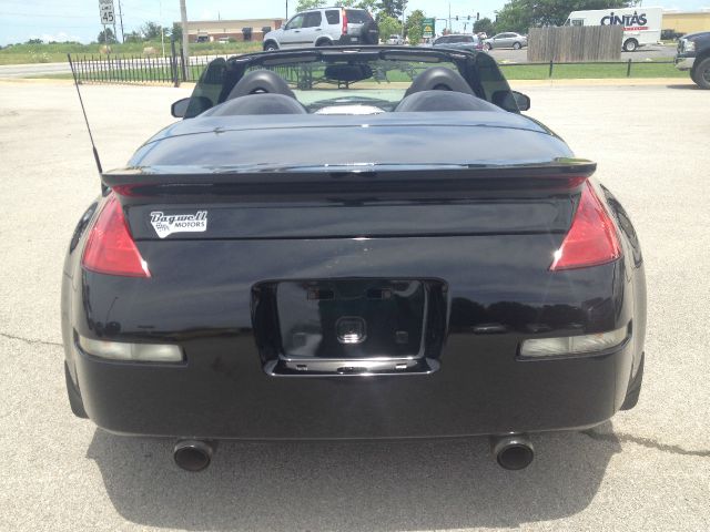 Nissan 350Z 2004 photo 2