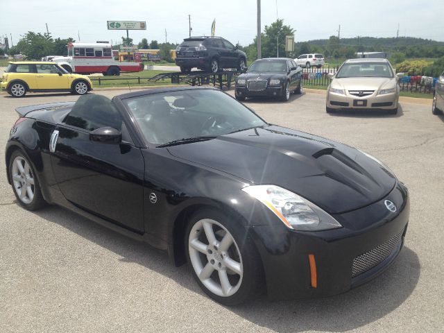 Nissan 350Z 2004 photo 4