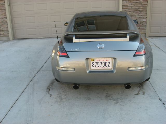 Nissan 350Z 2004 photo 2