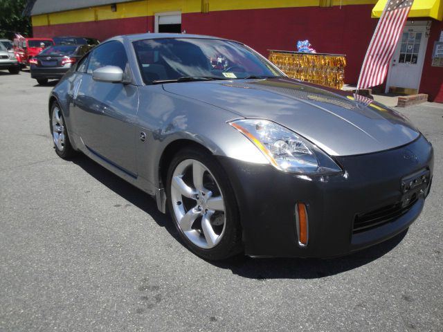 Nissan 350Z 2004 photo 2