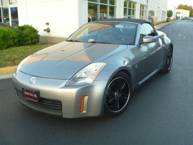 Nissan 350Z 2004 photo 2