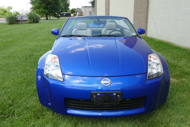 Nissan 350Z 2004 photo 2