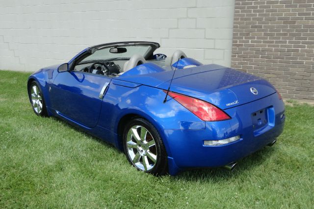 Nissan 350Z 2004 photo 1