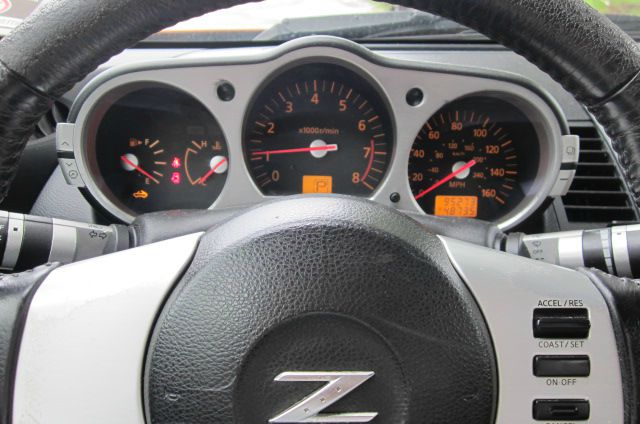 Nissan 350Z 2004 photo 15