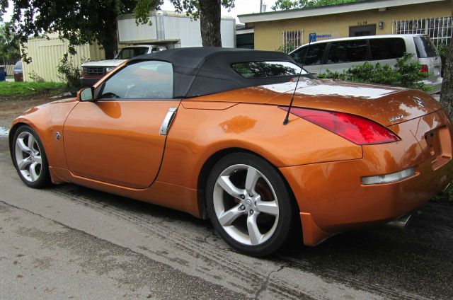 Nissan 350Z 2004 photo 18