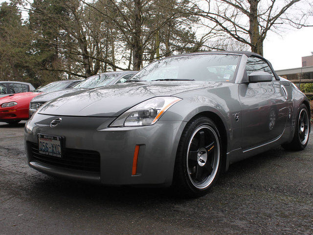 Nissan 350Z 2004 photo 2