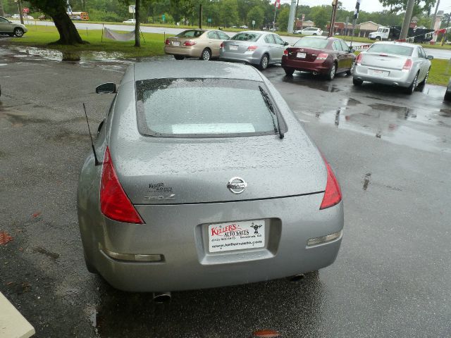 Nissan 350Z 2004 photo 9