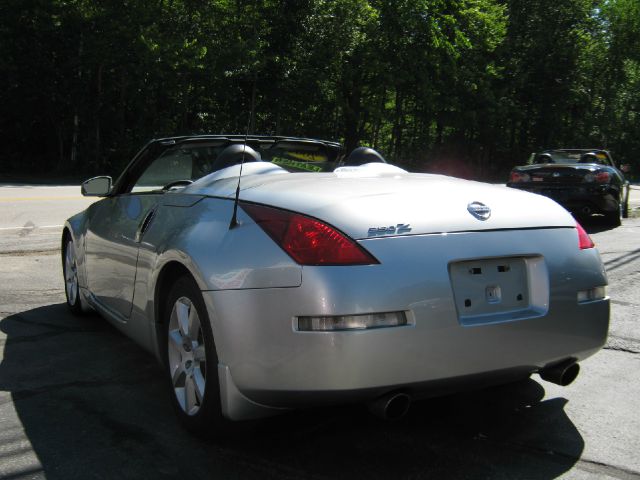 Nissan 350Z 2004 photo 1