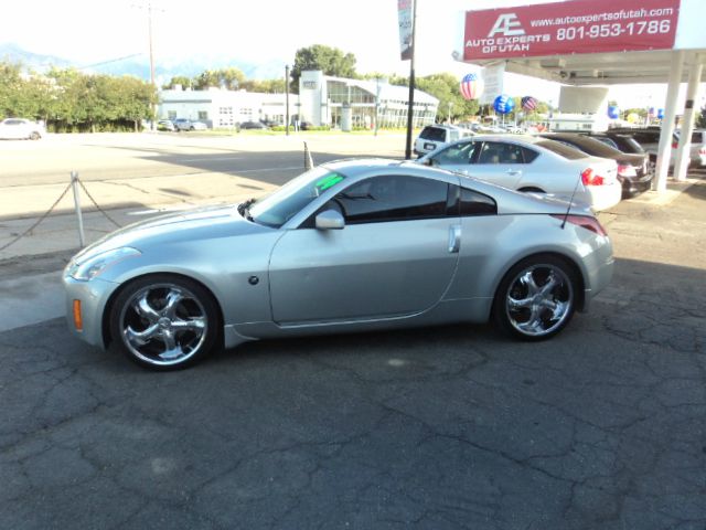 Nissan 350Z 2004 photo 1