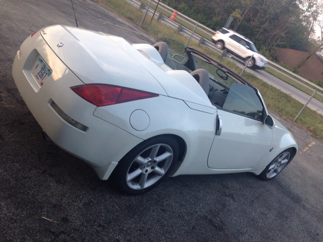 Nissan 350Z 2005 photo 1