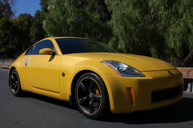 Nissan 350Z 2005 photo 1