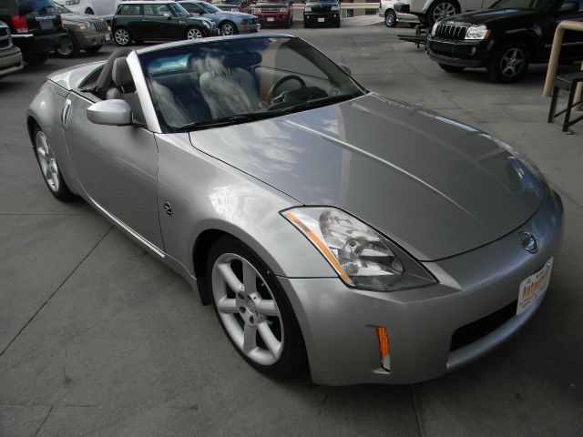 Nissan 350Z 2005 photo 1