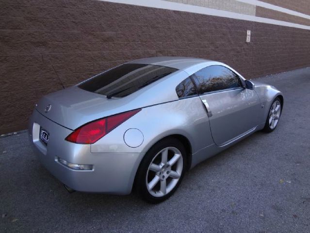 Nissan 350Z 2005 photo 1