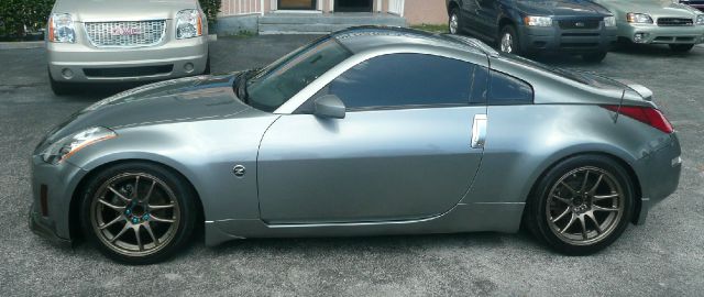 Nissan 350Z 2005 photo 3