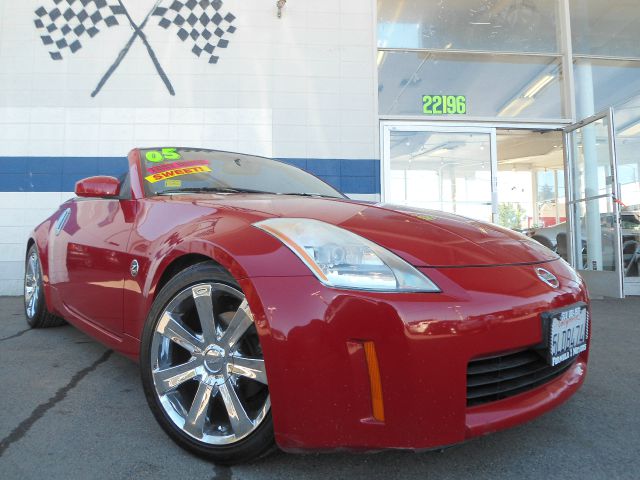 Nissan 350Z 2005 photo 2