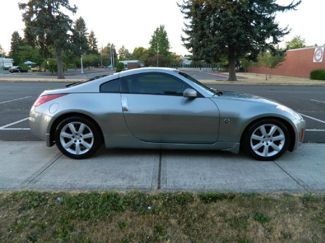 Nissan 350Z 2005 photo 1