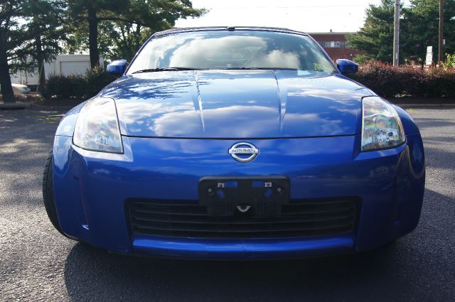 Nissan 350Z 2005 photo 2