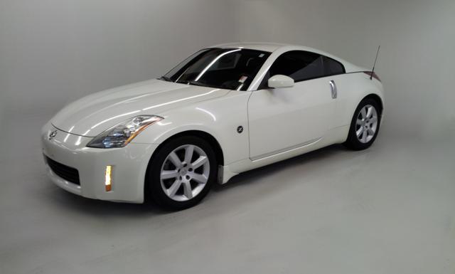 Nissan 350Z 2005 photo 2