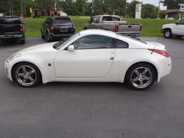 Nissan 350Z 2005 photo 10