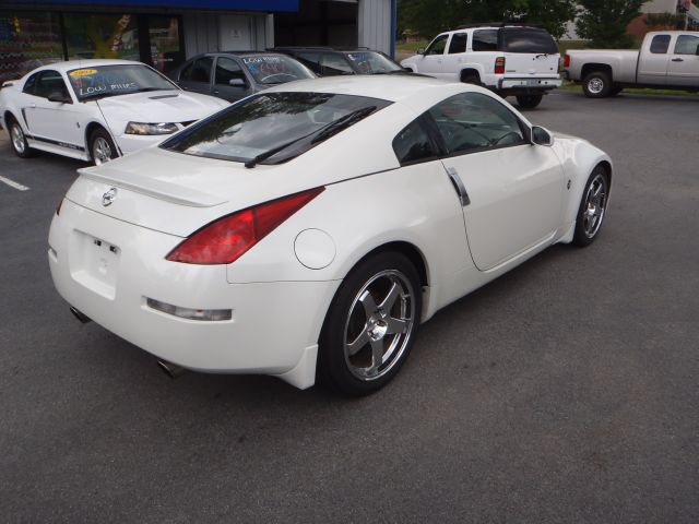 Nissan 350Z 2005 photo 7