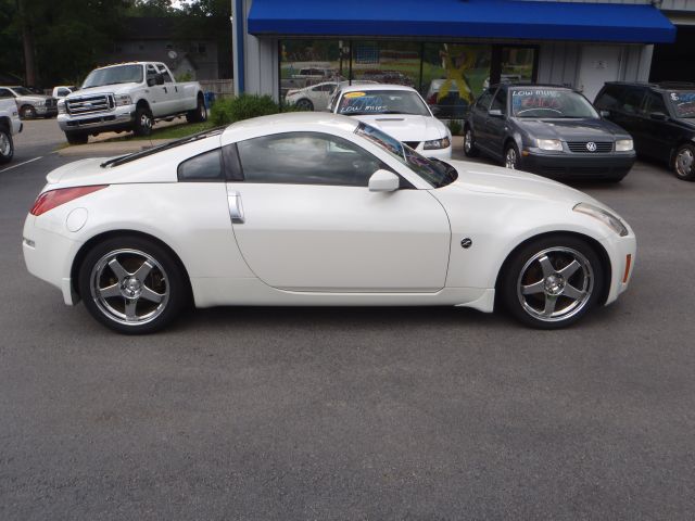 Nissan 350Z 2005 photo 8