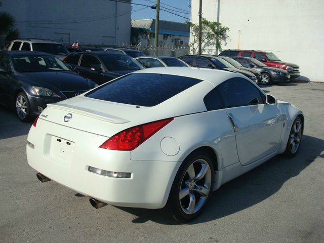 Nissan 350Z 2006 photo 2