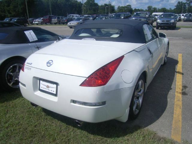 Nissan 350Z 2006 photo 2