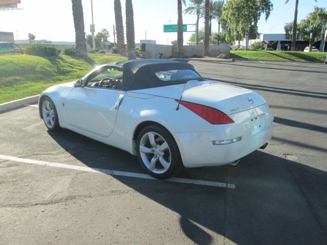 Nissan 350Z 2006 photo 2