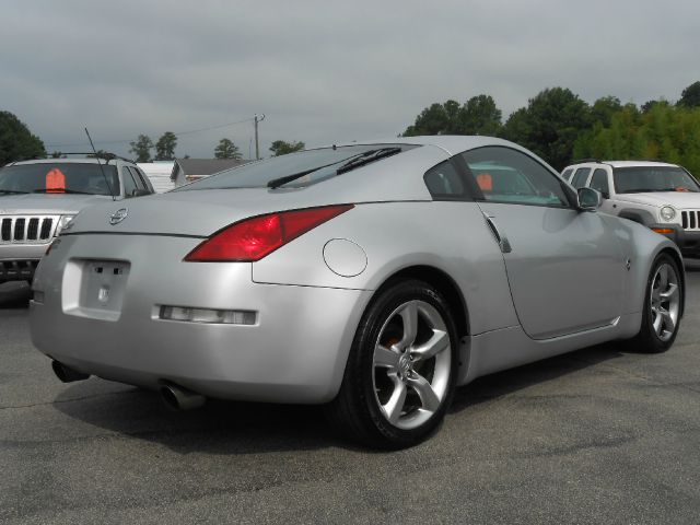 Nissan 350Z 2006 photo 2