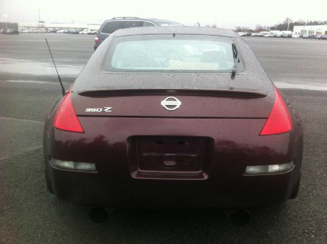 Nissan 350Z SE Coupe