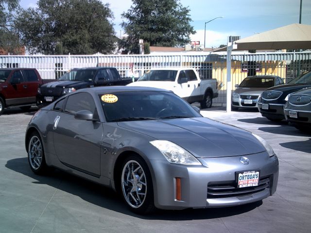 Nissan 350Z 2006 photo 2