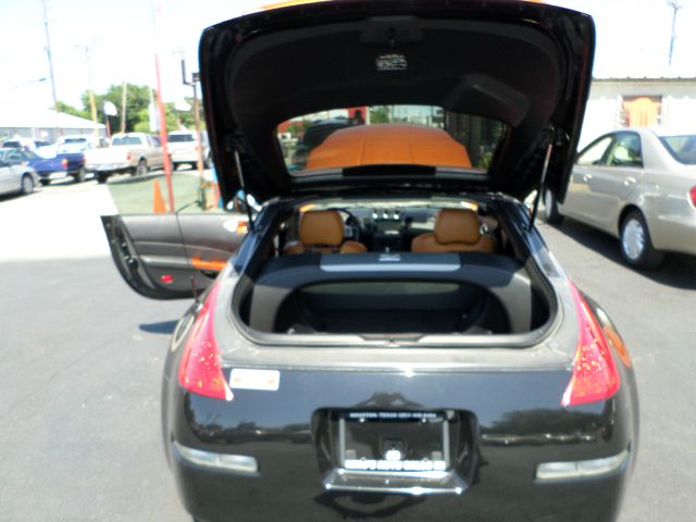 Nissan 350Z 2006 photo 2