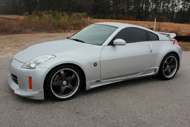 Nissan 350Z 2007 photo 2