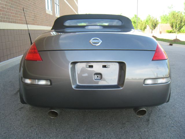 Nissan 350Z 2.4L Convertible