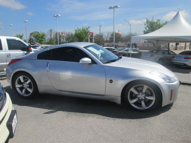 Nissan 350Z 2007 photo 12