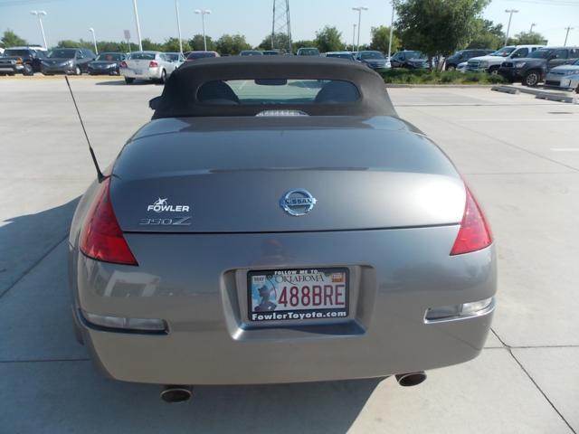 Nissan 350Z 2008 photo 2