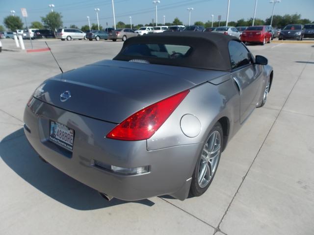 Nissan 350Z 2008 photo 4