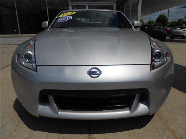 Nissan 370Z 2009 photo 3