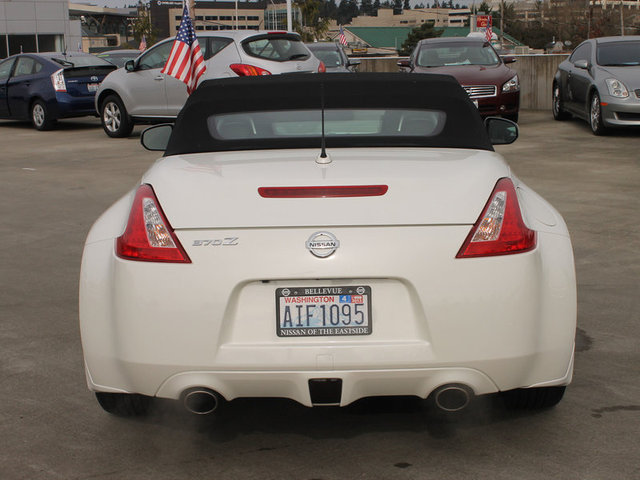 Nissan 370Z 2012 photo 3