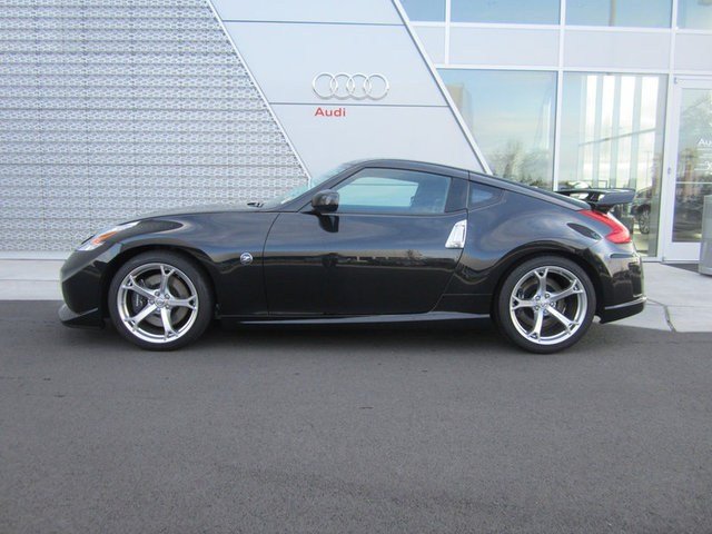 Nissan 370Z 2012 photo 2