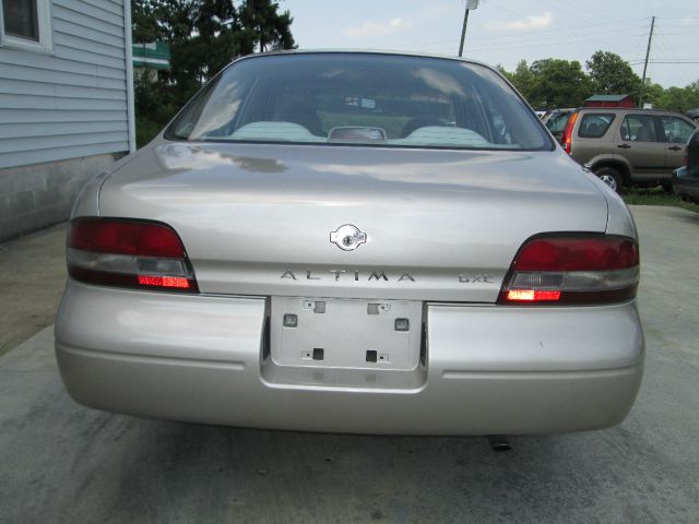 Nissan Altima 6 Speed Transmision Sedan