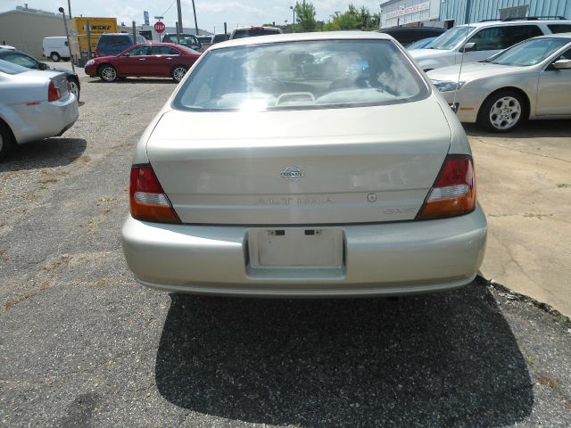 Nissan Altima 6 Speed Transmision Sedan