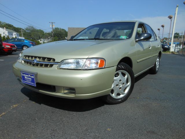 Nissan Altima 1998 photo 2