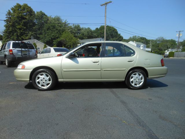 Nissan Altima 1998 photo 3