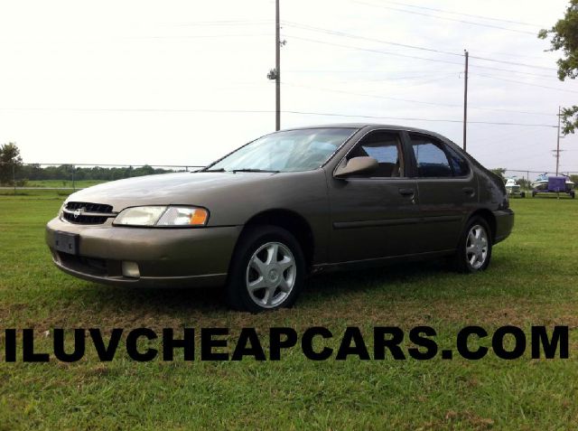 Nissan Altima 1998 photo 3