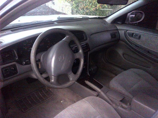 Nissan Altima 1998 photo 1