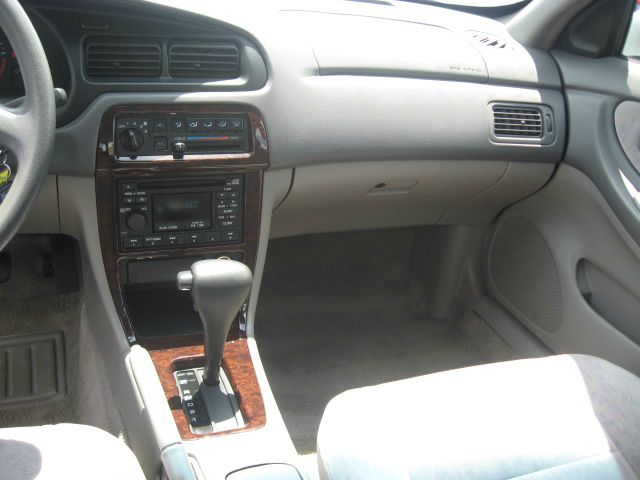 Nissan Altima 1998 photo 2